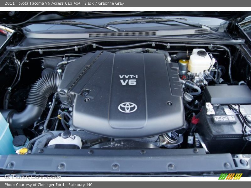 Black / Graphite Gray 2011 Toyota Tacoma V6 Access Cab 4x4