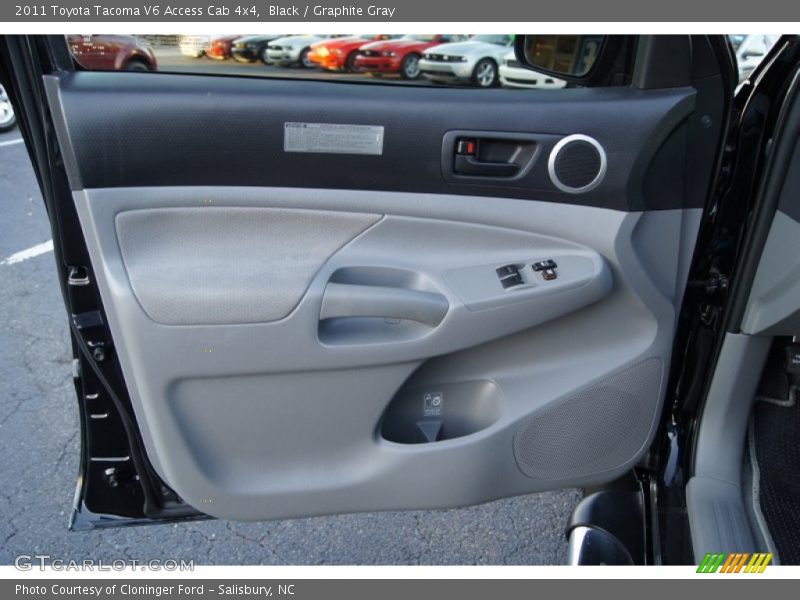 Black / Graphite Gray 2011 Toyota Tacoma V6 Access Cab 4x4