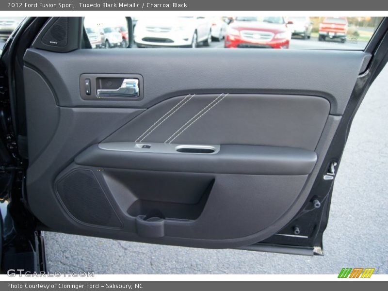Door Panel of 2012 Fusion Sport