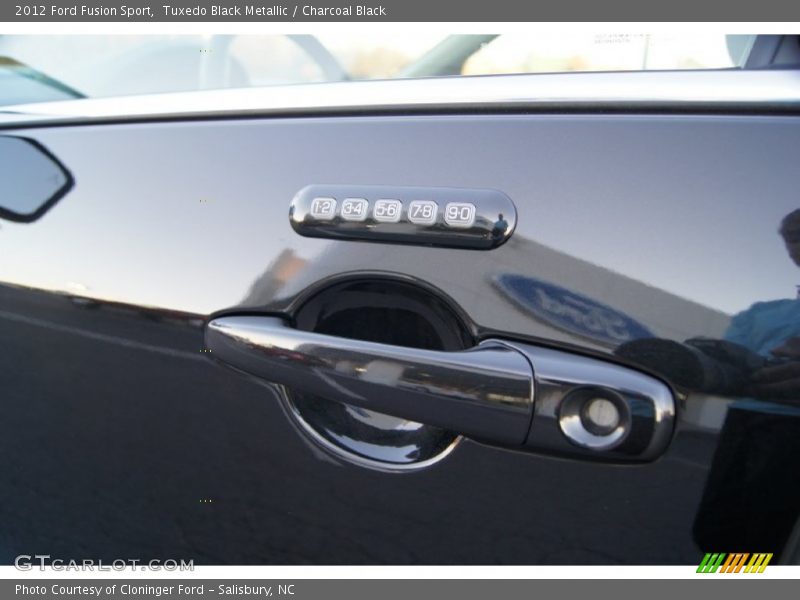 Tuxedo Black Metallic / Charcoal Black 2012 Ford Fusion Sport