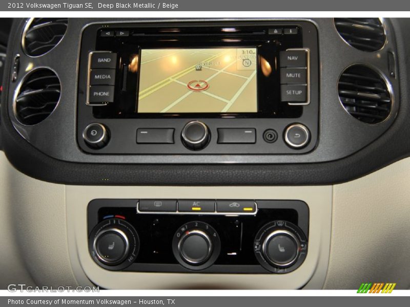 Deep Black Metallic / Beige 2012 Volkswagen Tiguan SE