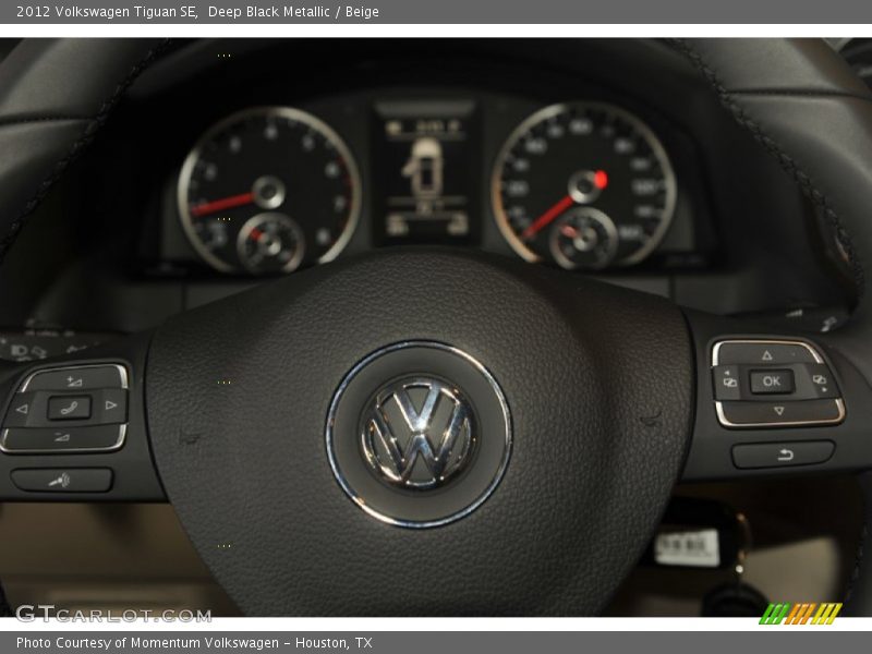 Deep Black Metallic / Beige 2012 Volkswagen Tiguan SE