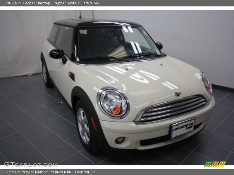 Pepper White / Black/Grey 2009 Mini Cooper Hardtop