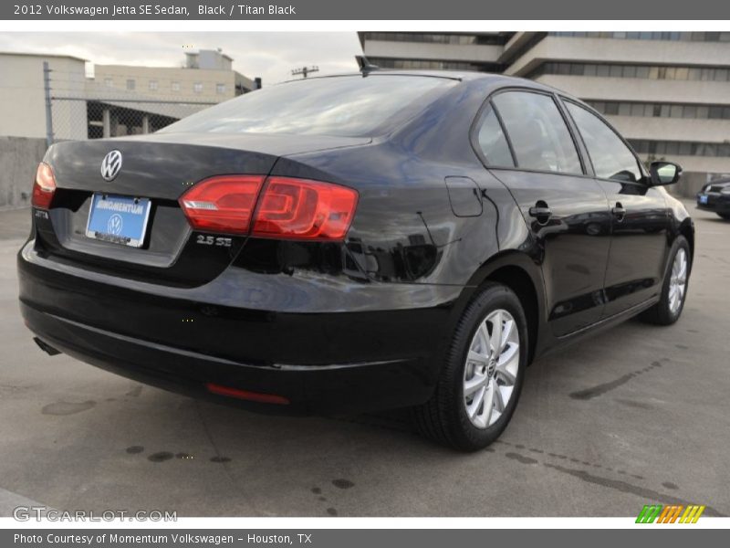 Black / Titan Black 2012 Volkswagen Jetta SE Sedan