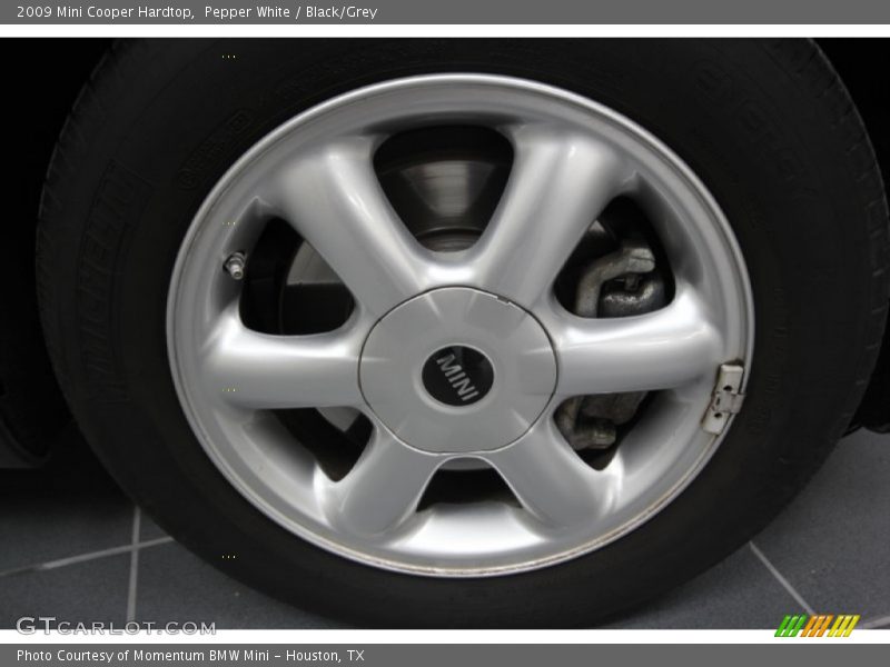 Pepper White / Black/Grey 2009 Mini Cooper Hardtop
