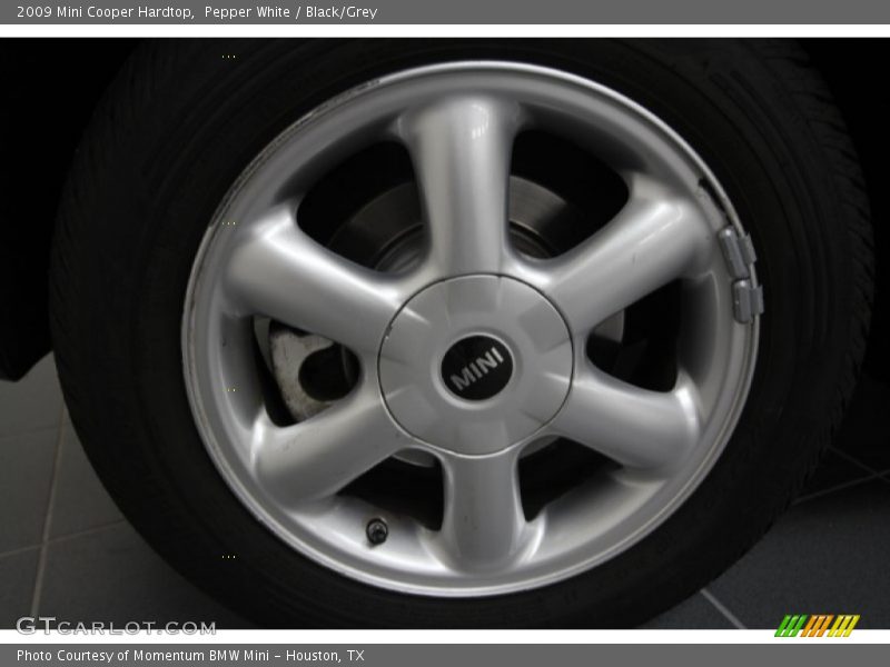 Pepper White / Black/Grey 2009 Mini Cooper Hardtop