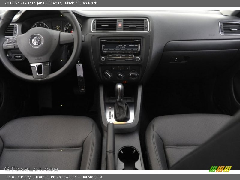 Black / Titan Black 2012 Volkswagen Jetta SE Sedan
