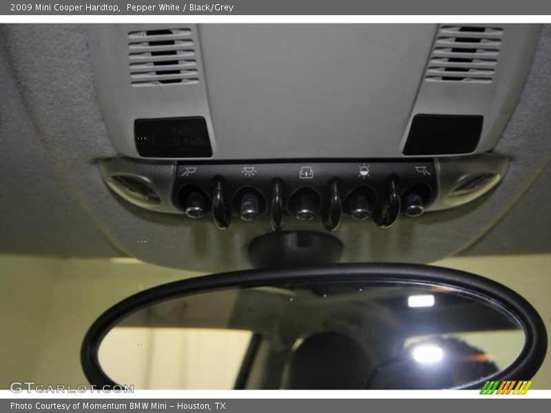 Pepper White / Black/Grey 2009 Mini Cooper Hardtop