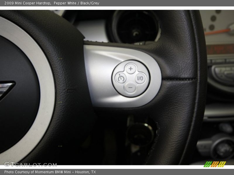 Pepper White / Black/Grey 2009 Mini Cooper Hardtop