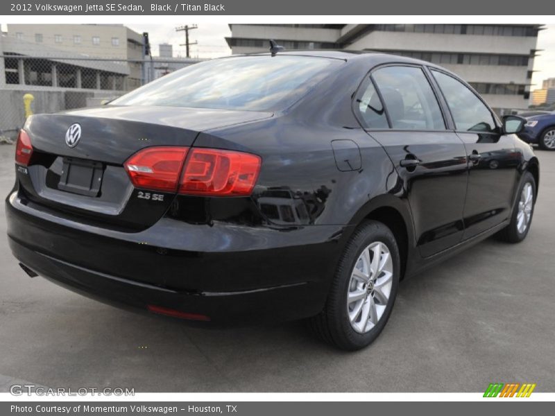 Black / Titan Black 2012 Volkswagen Jetta SE Sedan