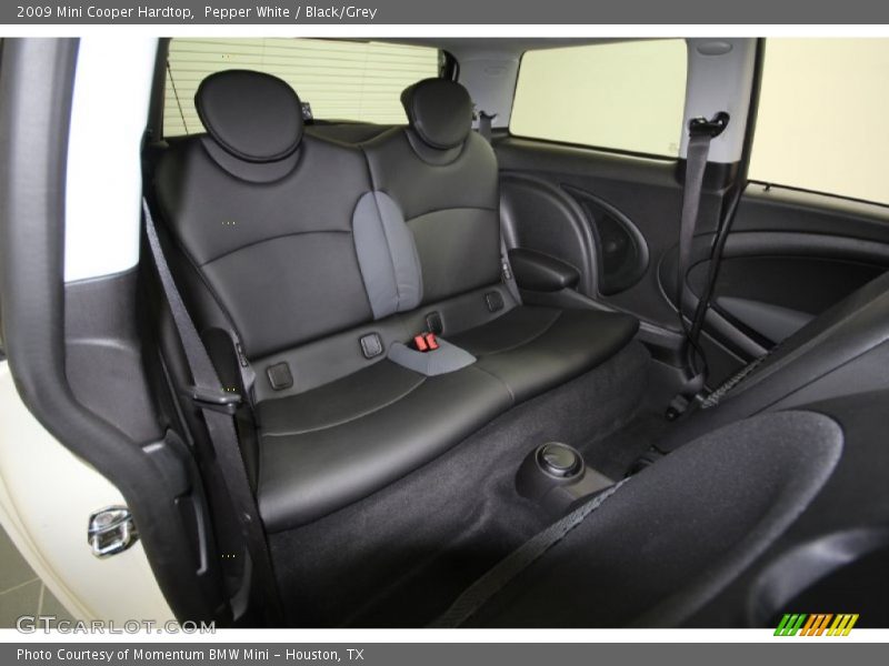 Pepper White / Black/Grey 2009 Mini Cooper Hardtop