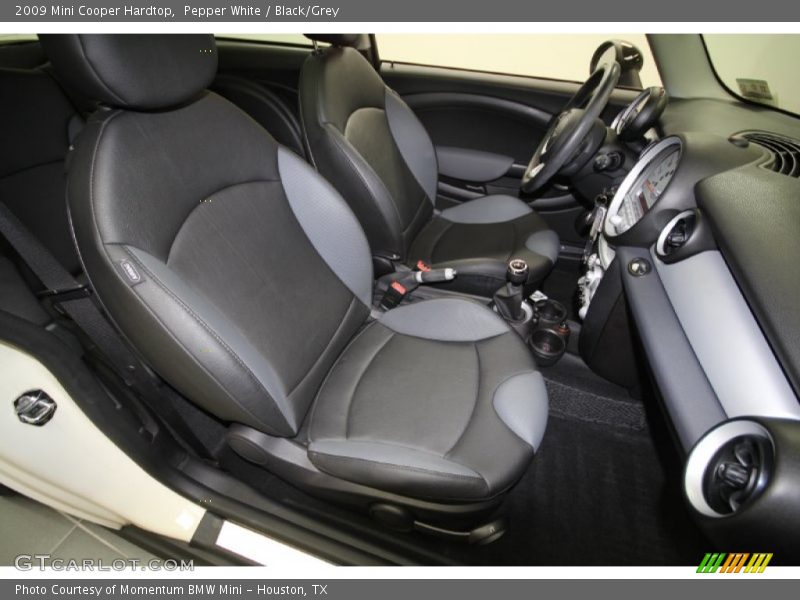 Pepper White / Black/Grey 2009 Mini Cooper Hardtop