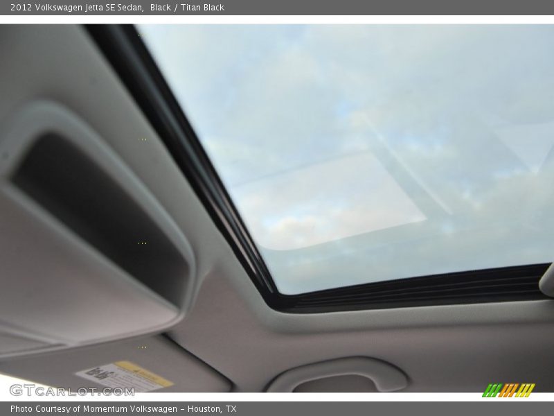 Black / Titan Black 2012 Volkswagen Jetta SE Sedan