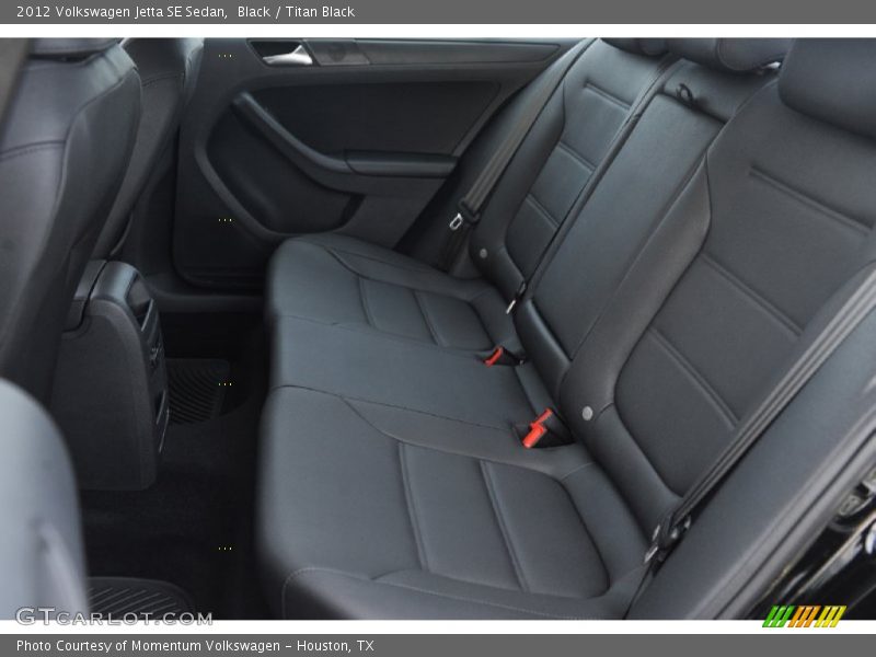 Black / Titan Black 2012 Volkswagen Jetta SE Sedan