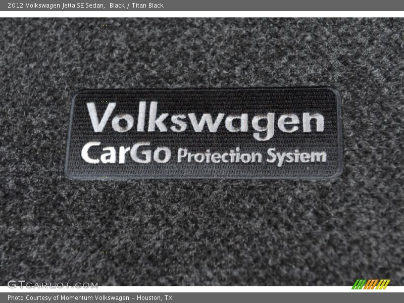 Black / Titan Black 2012 Volkswagen Jetta SE Sedan