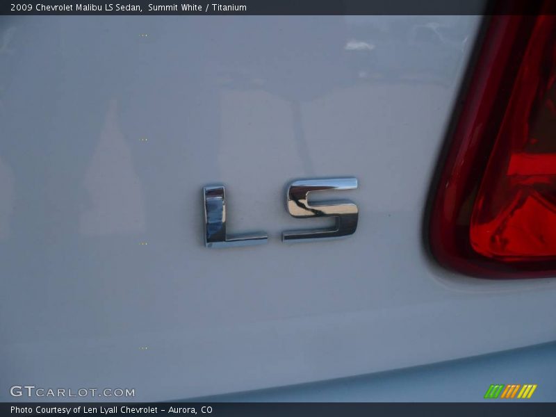 Summit White / Titanium 2009 Chevrolet Malibu LS Sedan