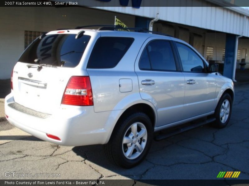 Silver / Black 2007 Kia Sorento LX 4WD