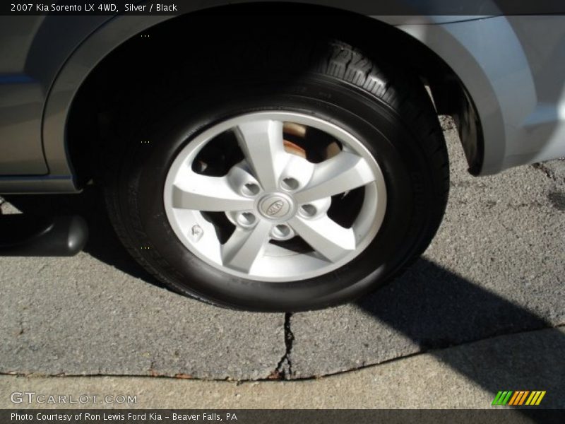 Silver / Black 2007 Kia Sorento LX 4WD