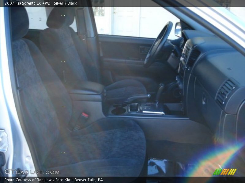 Silver / Black 2007 Kia Sorento LX 4WD