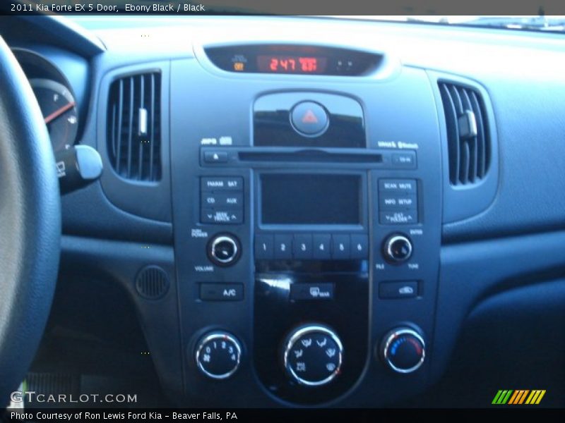 Ebony Black / Black 2011 Kia Forte EX 5 Door