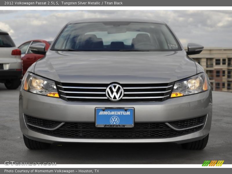 Tungsten Silver Metallic / Titan Black 2012 Volkswagen Passat 2.5L S
