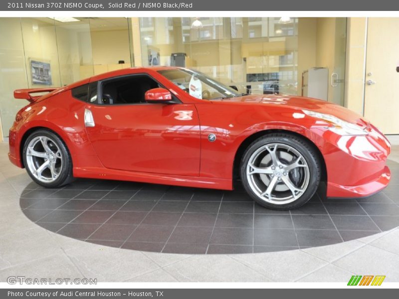 NISMO - 2011 Nissan 370Z NISMO Coupe