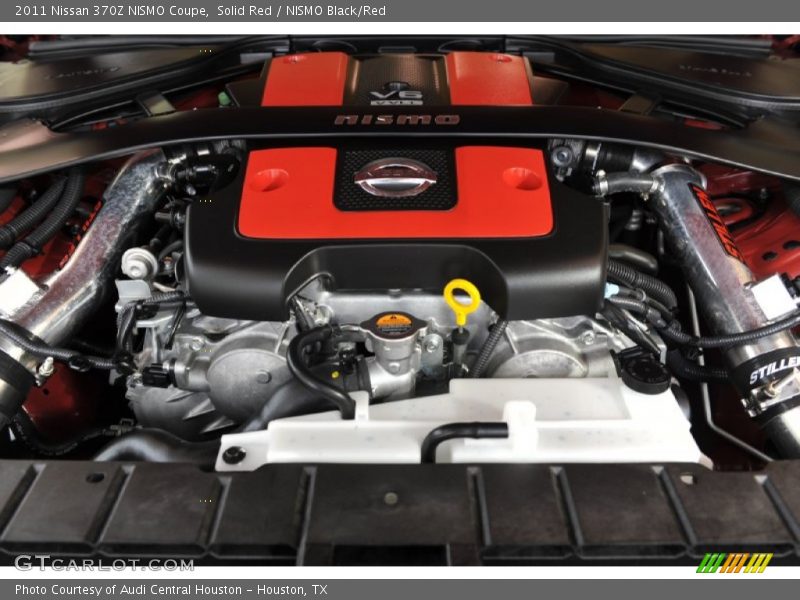 Solid Red / NISMO Black/Red 2011 Nissan 370Z NISMO Coupe
