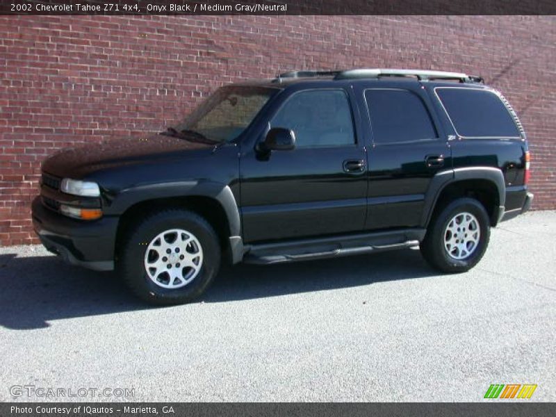 Onyx Black / Medium Gray/Neutral 2002 Chevrolet Tahoe Z71 4x4