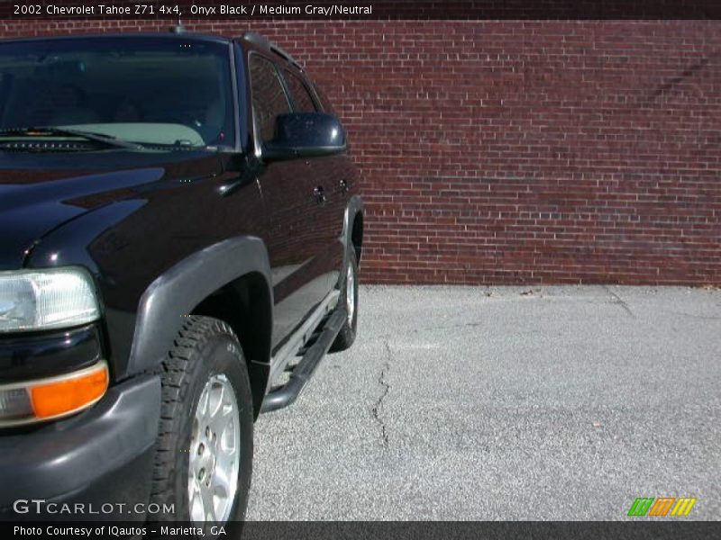 Onyx Black / Medium Gray/Neutral 2002 Chevrolet Tahoe Z71 4x4