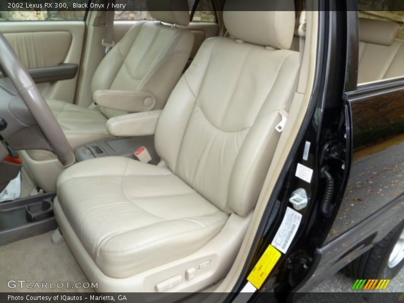Black Onyx / Ivory 2002 Lexus RX 300
