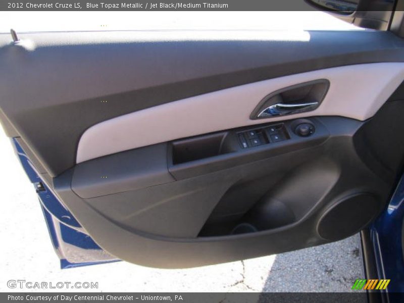 Blue Topaz Metallic / Jet Black/Medium Titanium 2012 Chevrolet Cruze LS