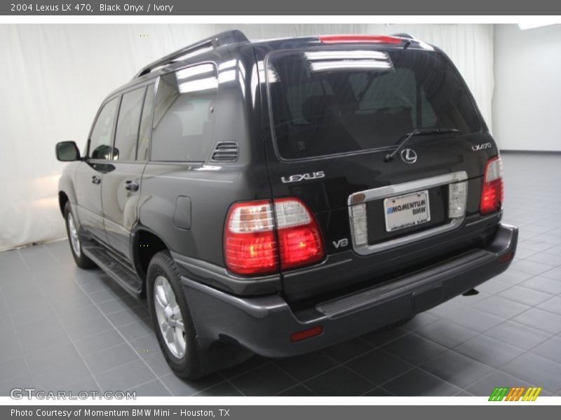 Black Onyx / Ivory 2004 Lexus LX 470