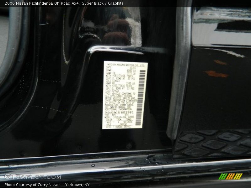 Super Black / Graphite 2006 Nissan Pathfinder SE Off Road 4x4