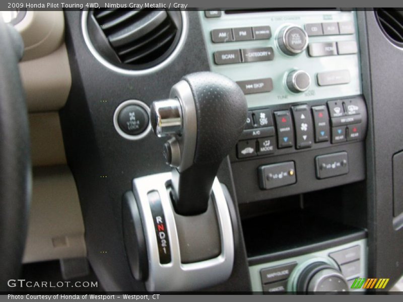 Nimbus Gray Metallic / Gray 2009 Honda Pilot Touring 4WD