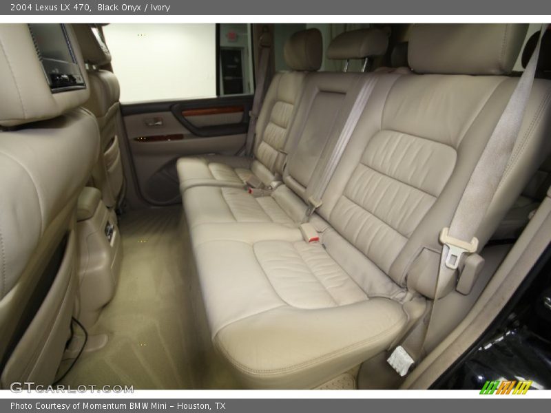 Black Onyx / Ivory 2004 Lexus LX 470