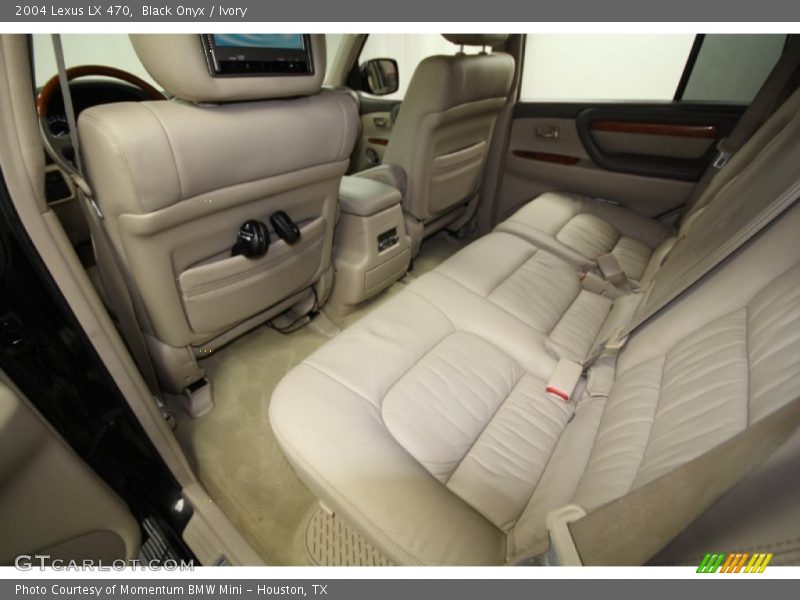 Black Onyx / Ivory 2004 Lexus LX 470