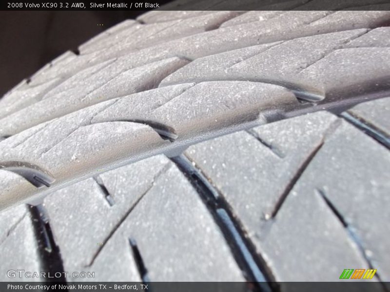 Silver Metallic / Off Black 2008 Volvo XC90 3.2 AWD