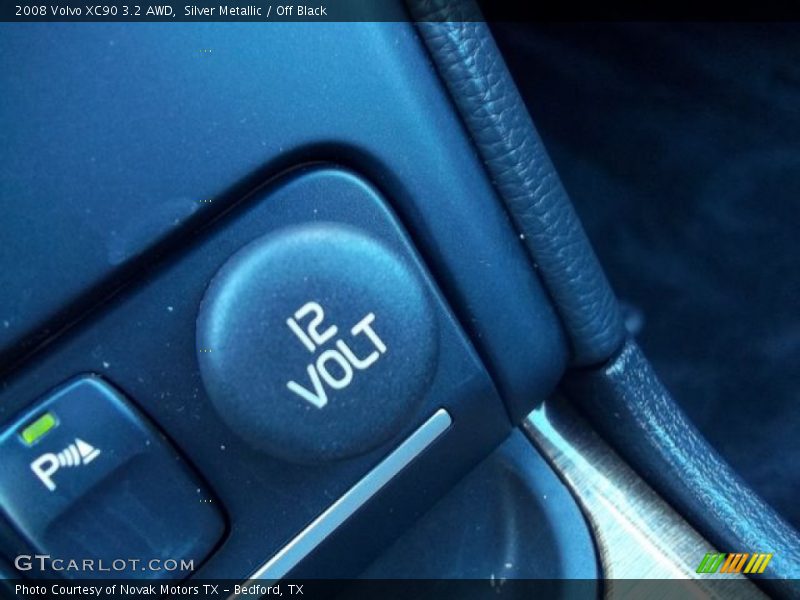 Silver Metallic / Off Black 2008 Volvo XC90 3.2 AWD
