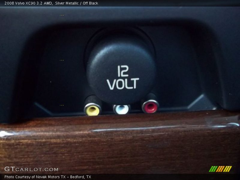 Silver Metallic / Off Black 2008 Volvo XC90 3.2 AWD