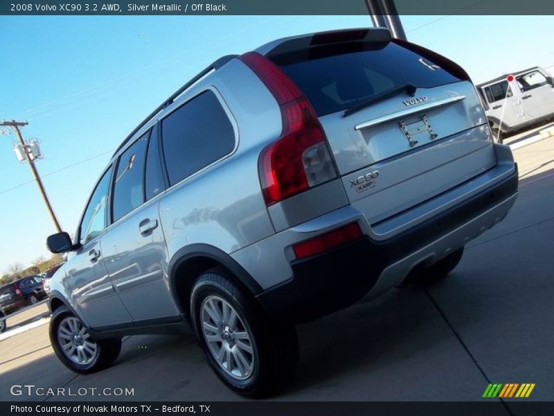 Silver Metallic / Off Black 2008 Volvo XC90 3.2 AWD