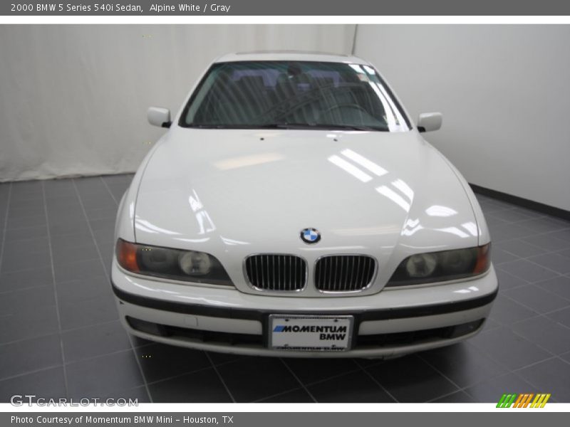 Alpine White / Gray 2000 BMW 5 Series 540i Sedan