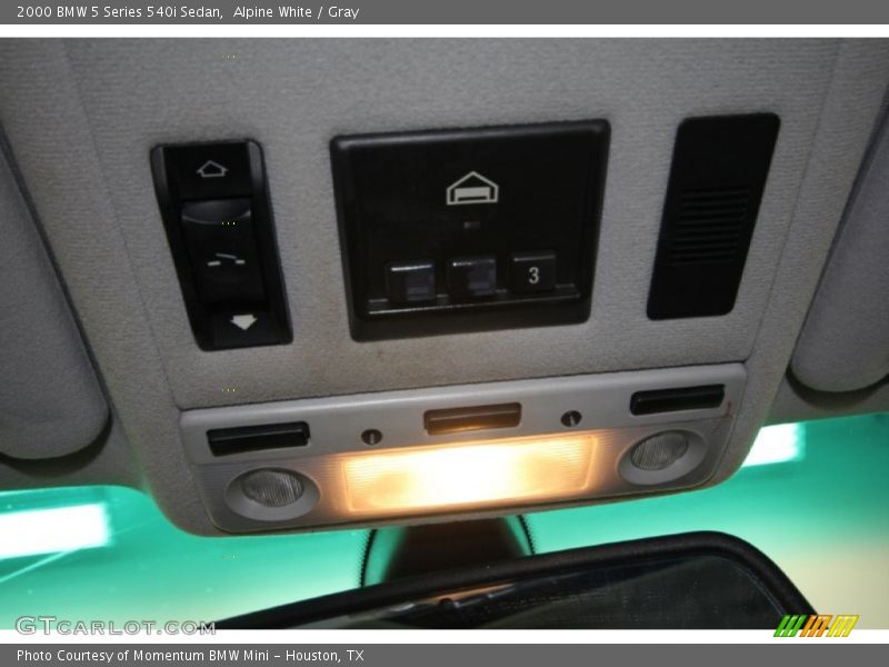 Alpine White / Gray 2000 BMW 5 Series 540i Sedan