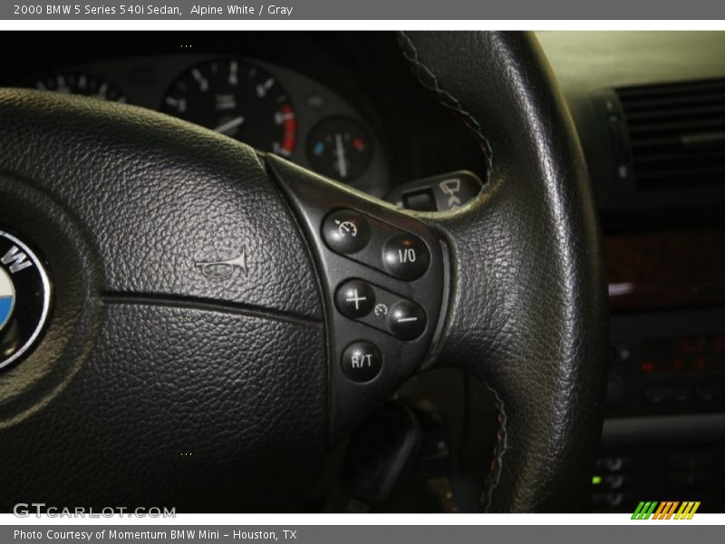 Alpine White / Gray 2000 BMW 5 Series 540i Sedan