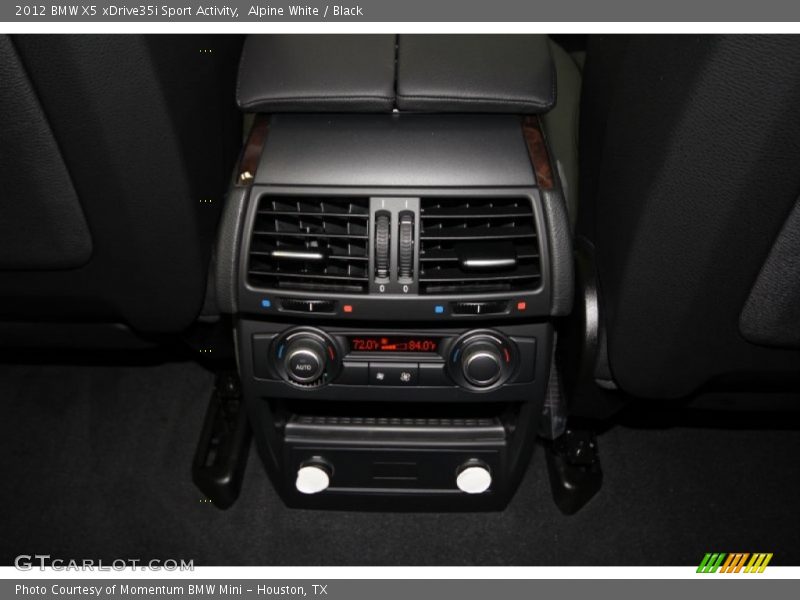 Alpine White / Black 2012 BMW X5 xDrive35i Sport Activity