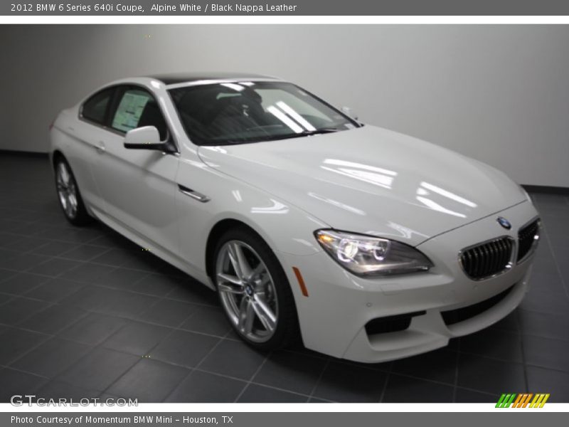 Front 3/4 View of 2012 6 Series 640i Coupe