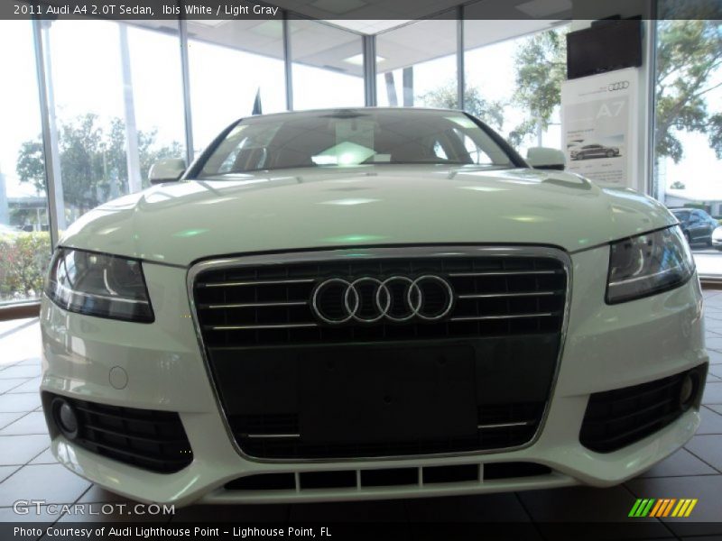 Ibis White / Light Gray 2011 Audi A4 2.0T Sedan