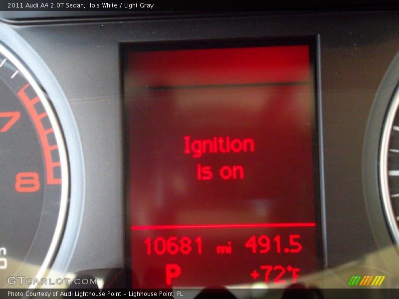 Ibis White / Light Gray 2011 Audi A4 2.0T Sedan