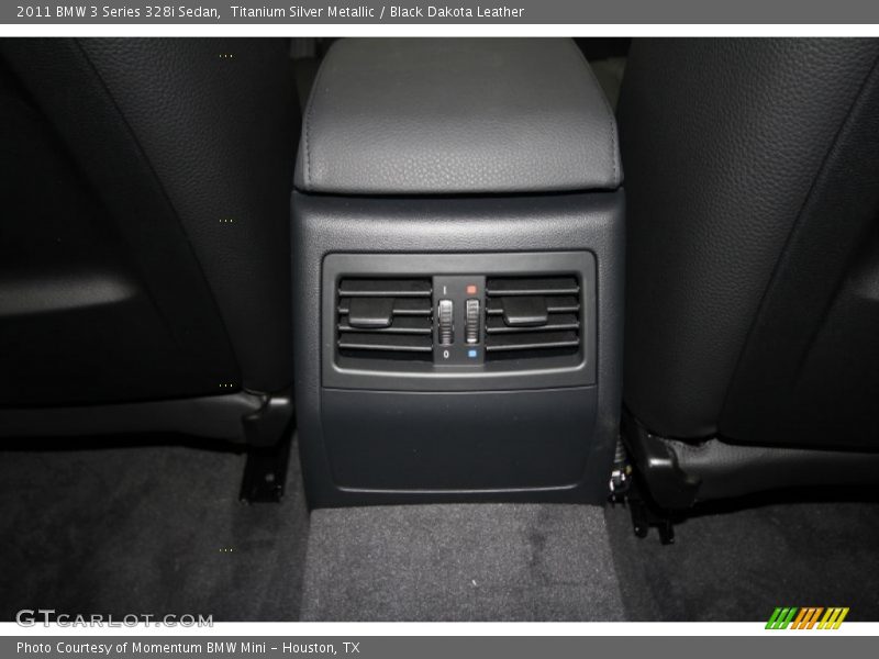 Titanium Silver Metallic / Black Dakota Leather 2011 BMW 3 Series 328i Sedan