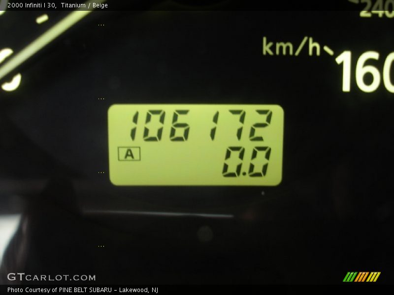 Titanium / Beige 2000 Infiniti I 30