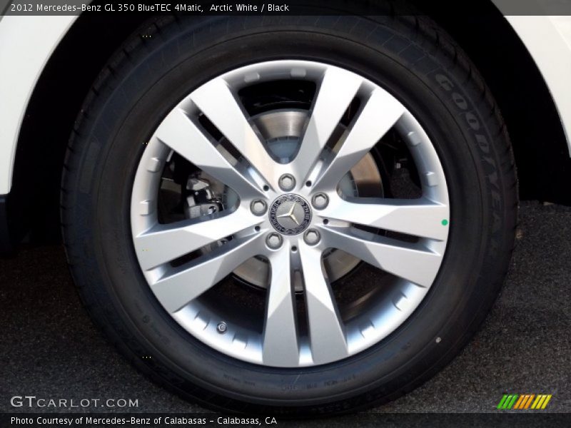 Arctic White / Black 2012 Mercedes-Benz GL 350 BlueTEC 4Matic